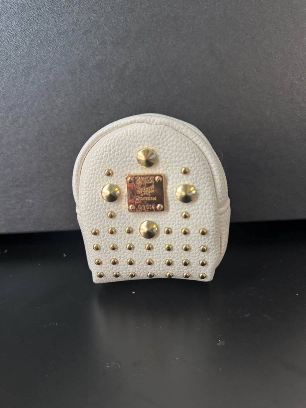 Source Unknown White Studded Leather Key & Card Holder with Gold Accents